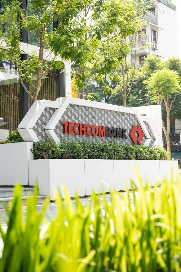 Lợi nhuận quý II của Techcombank chạm đỉnh mới từ động lực tăng trưởng đa chiều