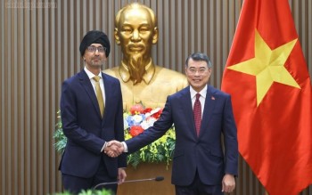 Việt Nam hoan nghênh và sẵn sàng tạo điều kiện thuận lợi cho các doanh nghiệp Singapore đầu tư tại Việt Nam