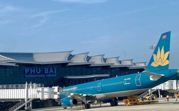 lap hoi dong tham dinh quy hoach cang hang khong quoc te phu bai von 22 188 ty dong