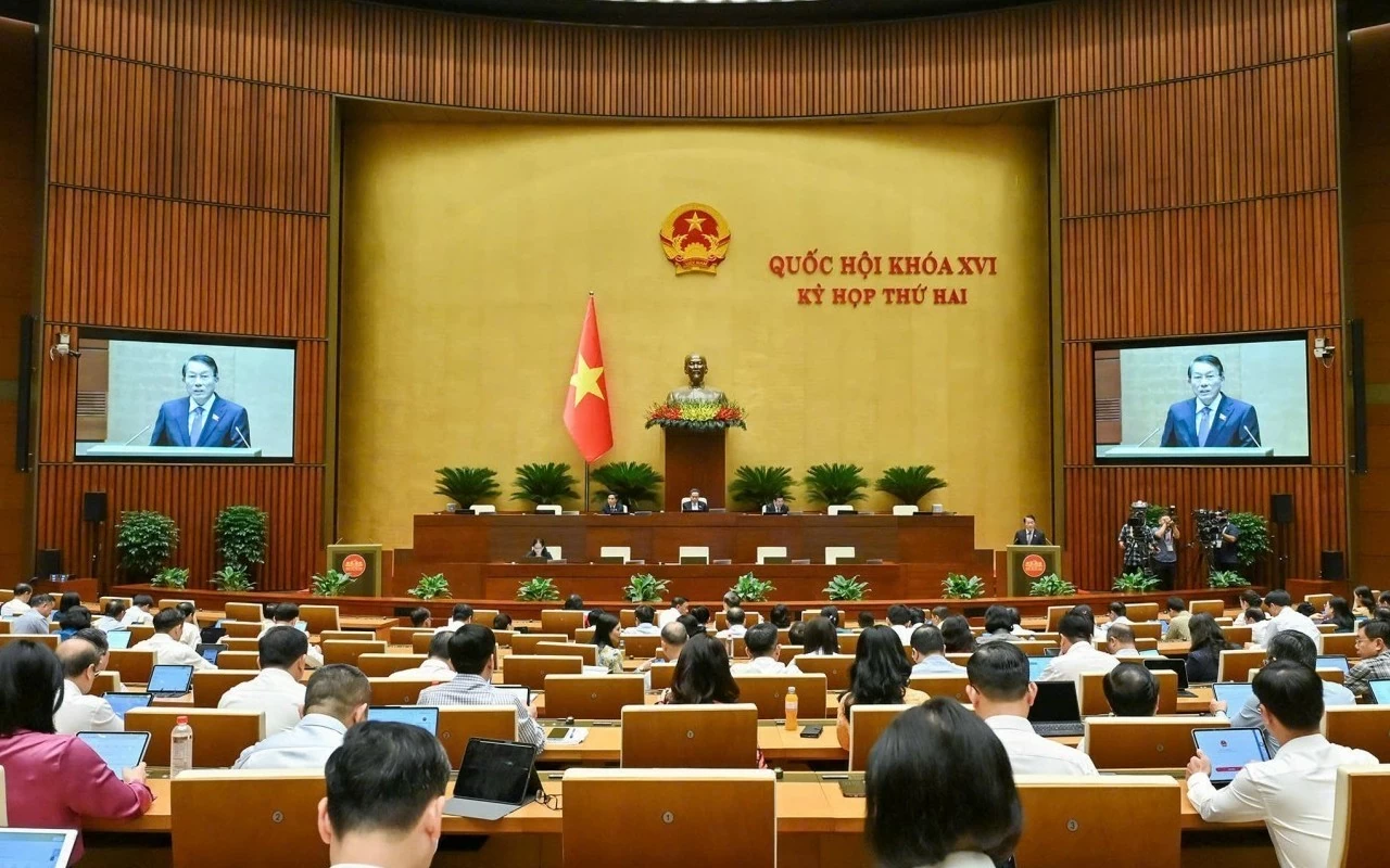 de xuat mo rong dinh danh dien tu voi du lieu su kien giao dich khong gian