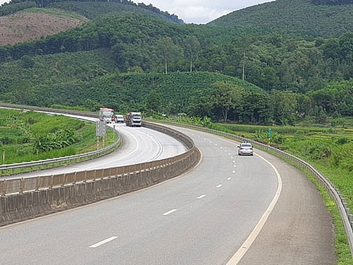 Gỡ khó đẩy nhanh tiến độ  các dự án PPP cao tốc Bắc - Nam