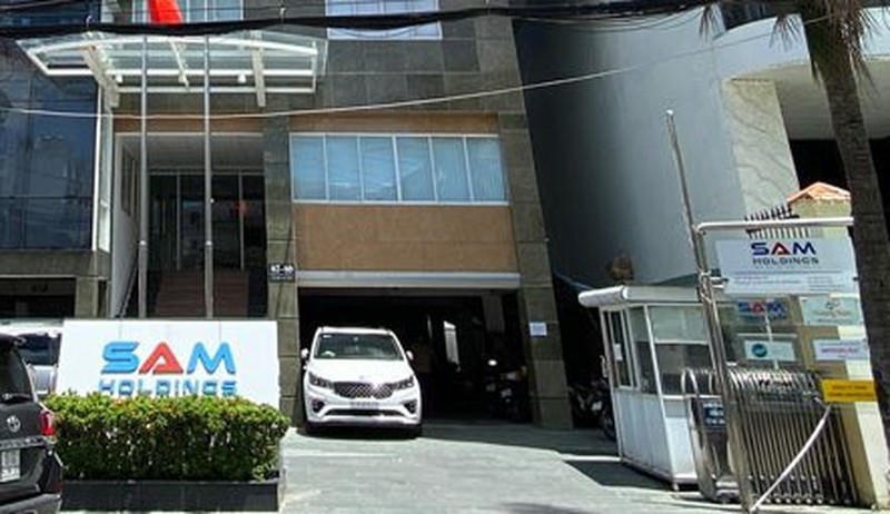 Dòng tiền âm, SAM vẫn bảo lãnh vay ngân hàng cho công ty con