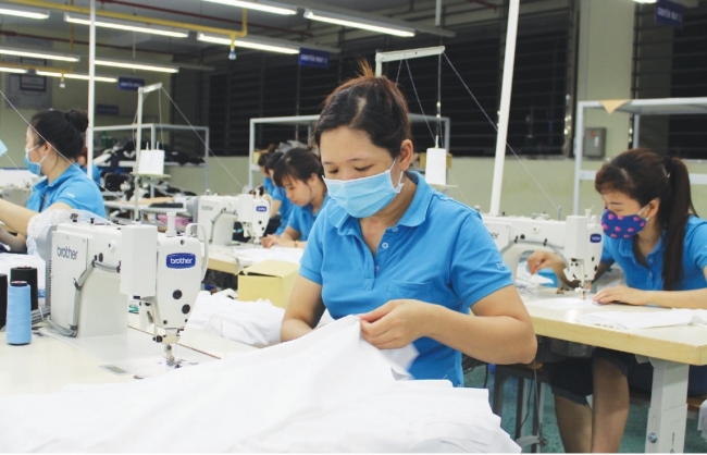 chua tinh tien cham nop neu so thue tam nop 3 quy chua du 75