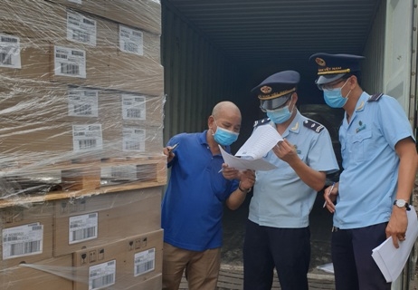 hai quan binh duong tuc truc thong quan hang hoa trong dip tet 2021