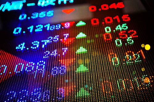 ETF tái cơ cấu khá mượt, VN-Index chỉ mất gần 7 điểm