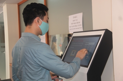 Tiếp nhận đề nghị gia hạn nộp thuế bằng phương thức điện tử để tránh Covid-19