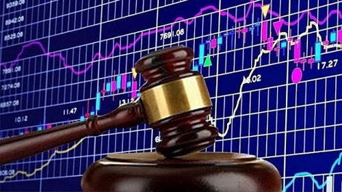 Thành viên Hội đồng quản trị MRF bị phạt do công bố thông tin không đúng thời hạn