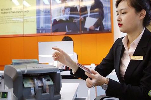 Thời gian gần đây gửi tiết kiệm không còn quá hấp dẫn khi mức lãi suất hiện khá thấp.