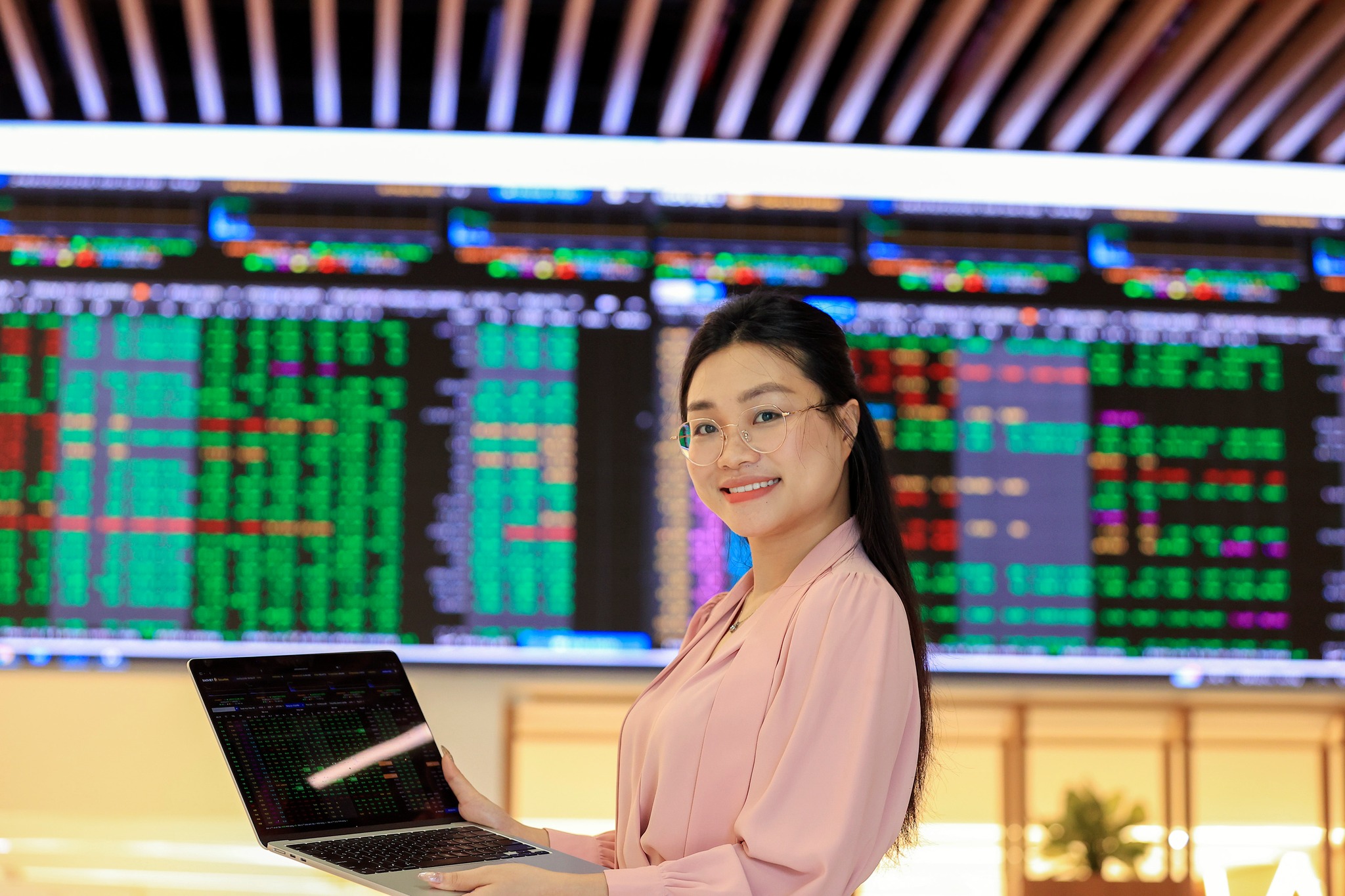 hoạt động của công công ty chứng khoán Bảo Việt hoạt động của công công ty chứng khoán Bảo Việt