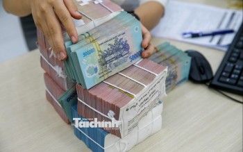 Thị trường tiền tệ tuần 21 - 25/9: Lãi suất qua đêm rơi về 1% khi mở mạnh “van” thanh khoản, tỷ giá vẫn dè chừng Fed