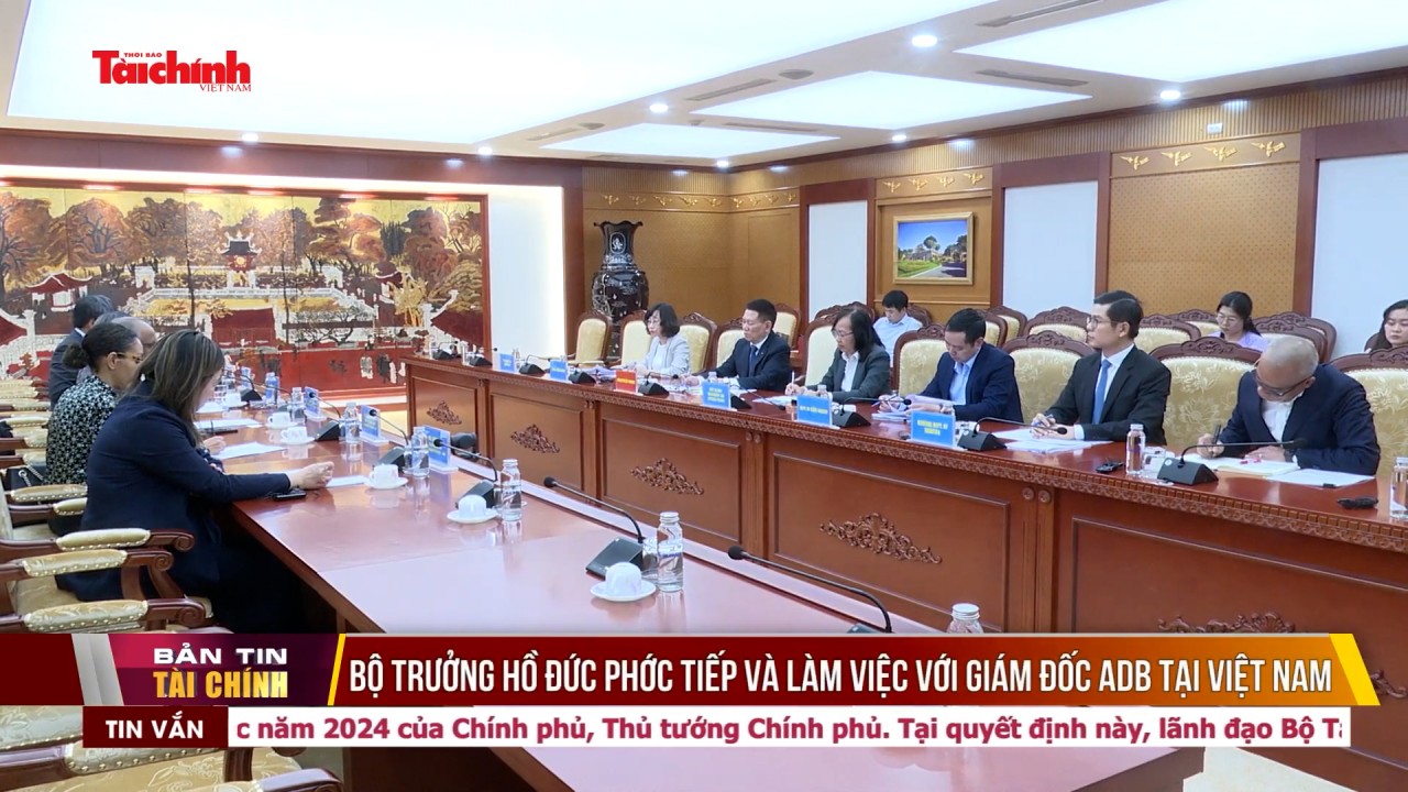 Bộ trưởng Hồ Đức Phớc tiếp và làm việc với Giám đốc ADB tại Việt Nam